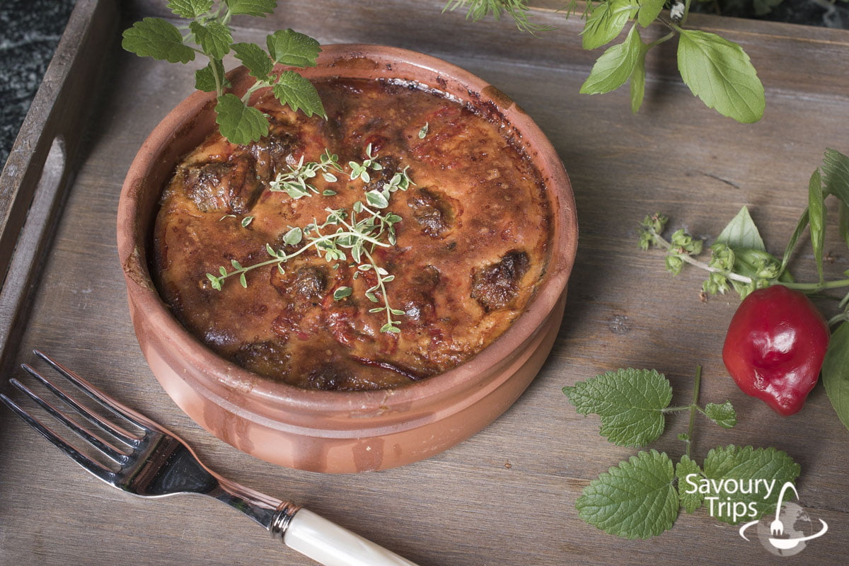 Ručak na brzinu zapečene kobasice i pečena paprika