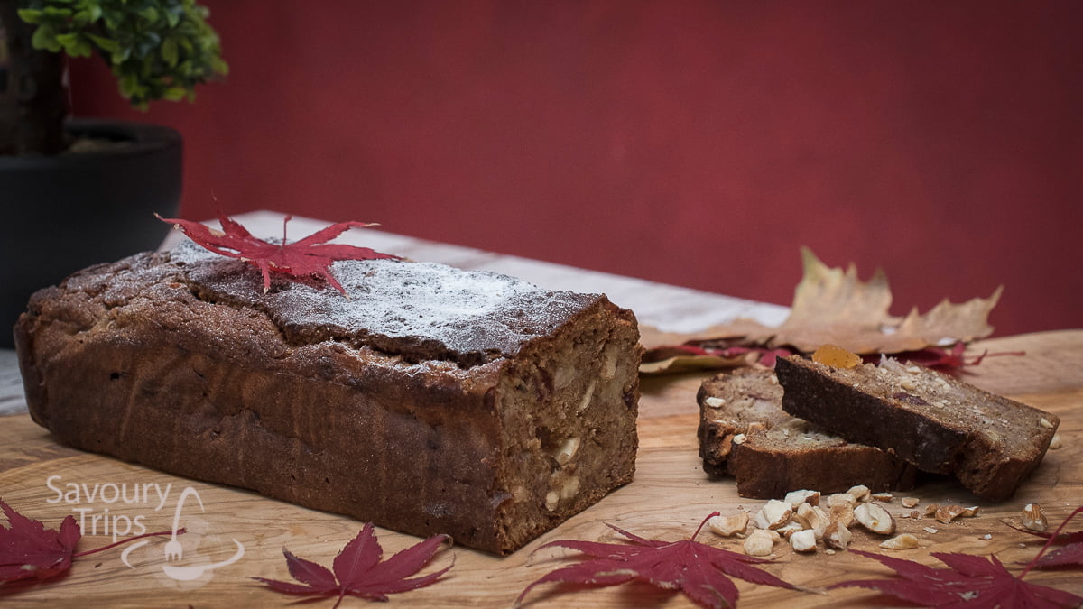 Kako se pravi domaći hleb sa bademima i suvim voćem?