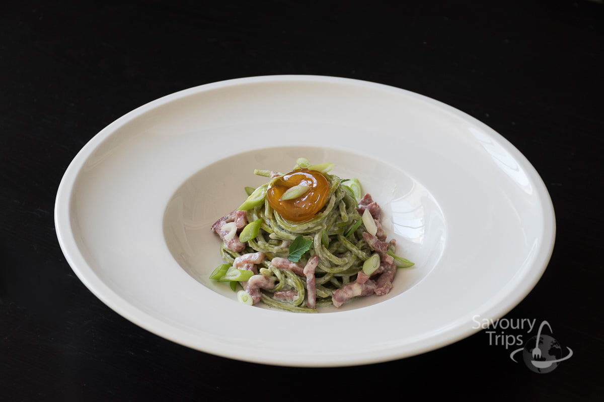 Unique spaghetti carbonara bistro way - Savoury Trips