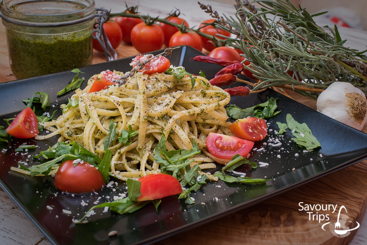 Pasta-sa-pesto-sosom_12-naslovna-L